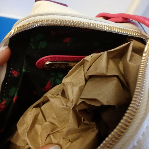 accessorize flamingo bag